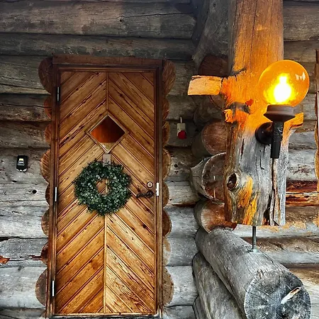 Jylhaekelo - A Cozy Loghouse In The Heart Of Lapland Apartment Luosto