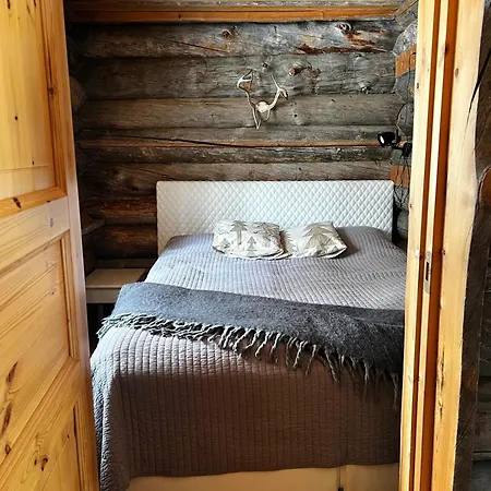 Jylhaekelo - A Cozy Loghouse In The Heart Of Lapland Appartamento Luosto