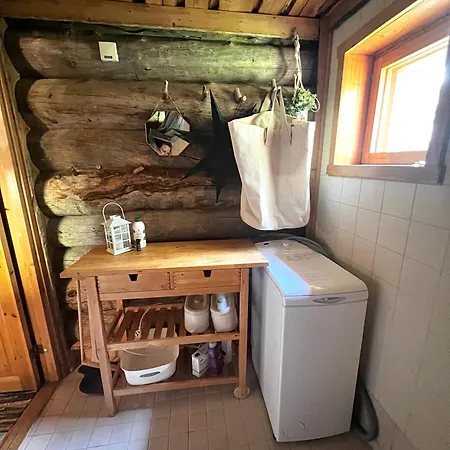 Jylhaekelo - A Cozy Loghouse In The Heart Of Lapland