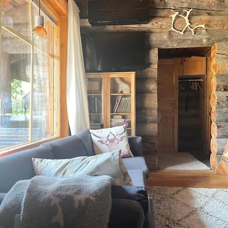 Jylhaekelo - A Cozy Loghouse In The Heart Of Lapland Appartement *